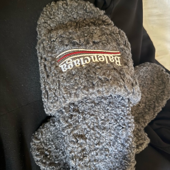 Balenciaga Grey Plush Slides - Picture 3 of 4